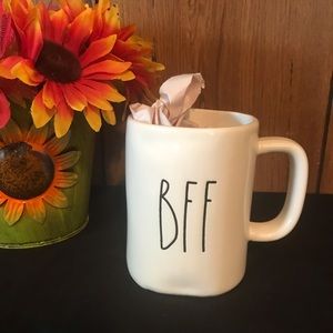 Rae Dunn BFF Mug